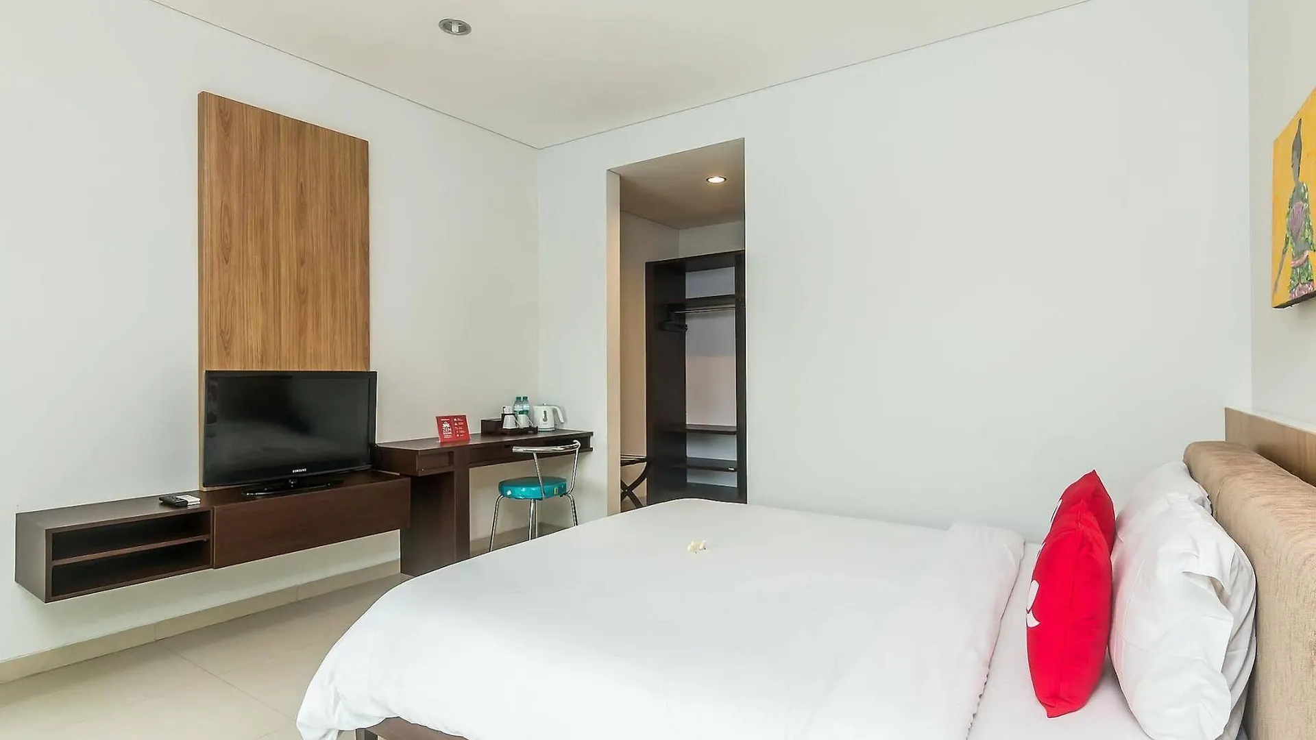 Zen Rooms Seminyak Mertanadi 3*, Seminyak (Bali) Indonesia