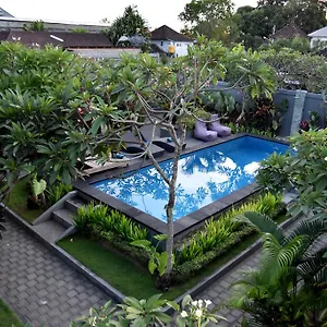 La House *** Seminyak